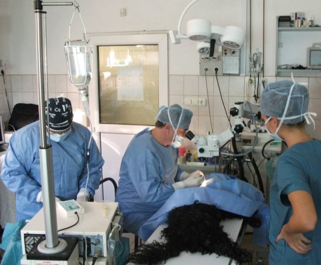 szemészeti mikroszkóp műtét